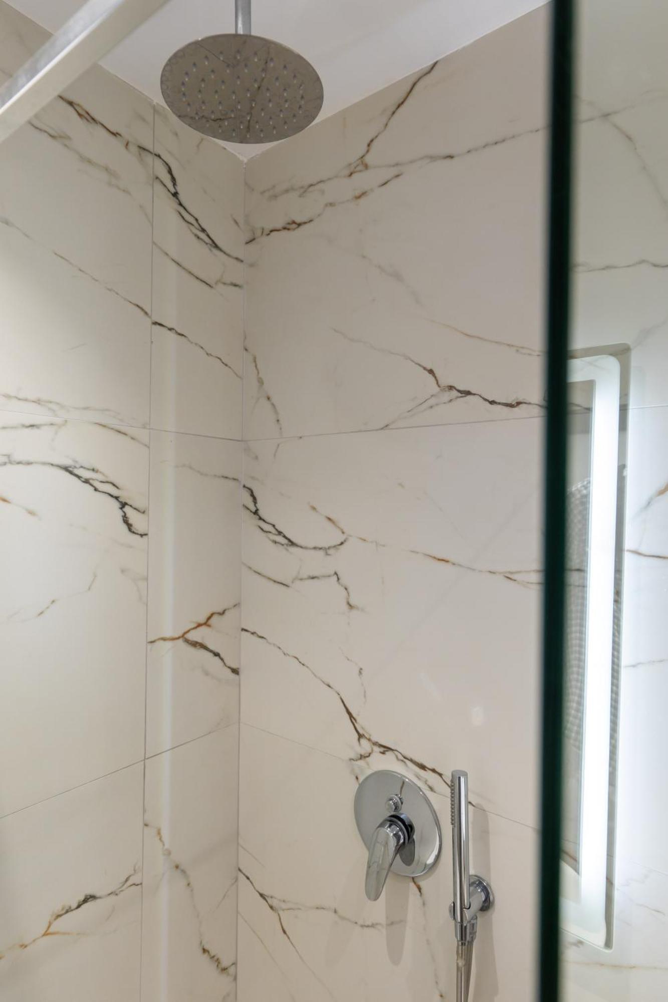 Golden Sun Apartamento Sarandë