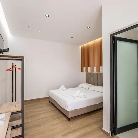 Golden Sun Rooms Sarande Exterior photo