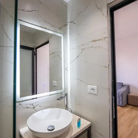 Golden Sun Rooms Sarande Exterior photo